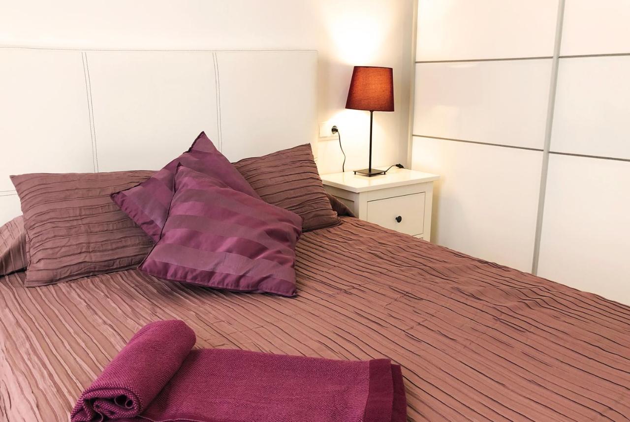 Purple&Brown Home Coruna A Coruna Ngoại thất bức ảnh
