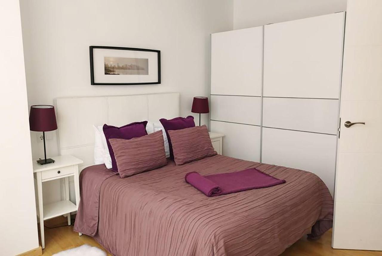 Purple&Brown Home Coruna A Coruna Ngoại thất bức ảnh