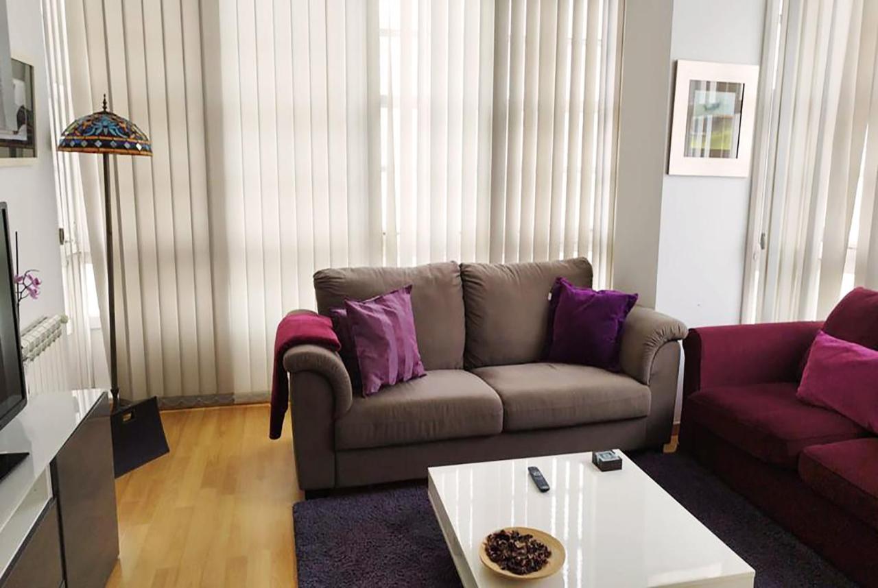 Purple&Brown Home Coruna A Coruna Ngoại thất bức ảnh